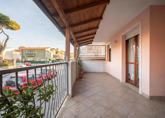 Lola Piccolo Hotel